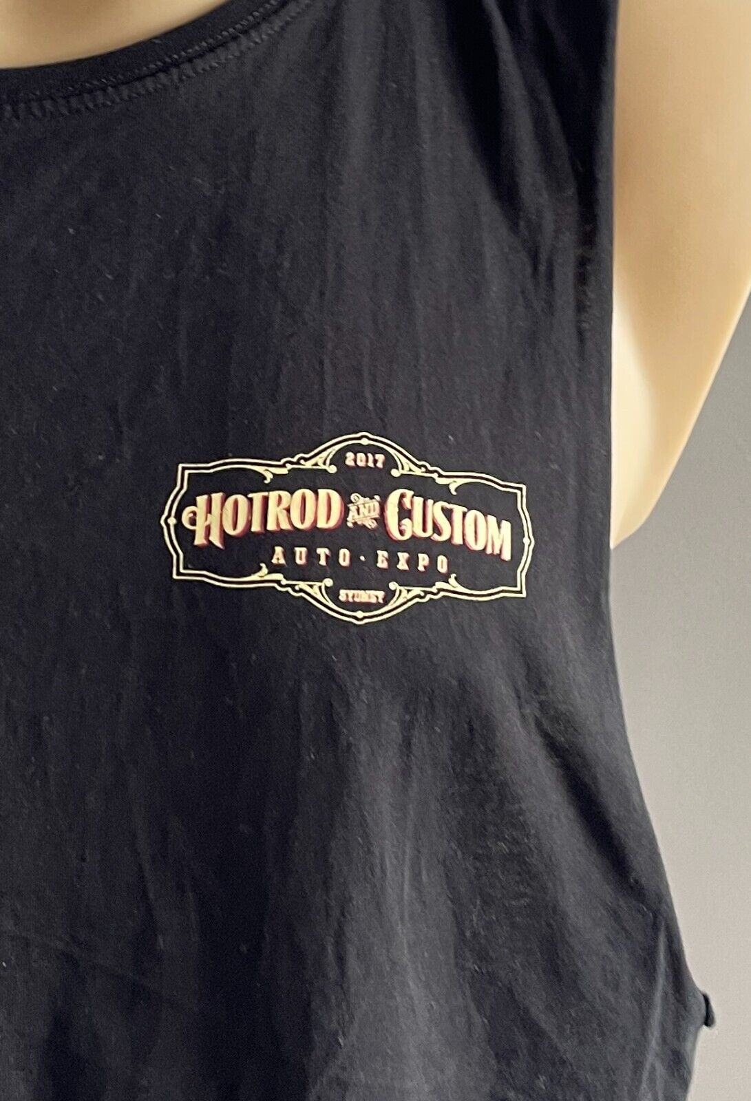 2017 HOTROD & CUSTOM AUTO EXPO Sydney Muscle Tee Tank Top Sleeveless Size L NOS