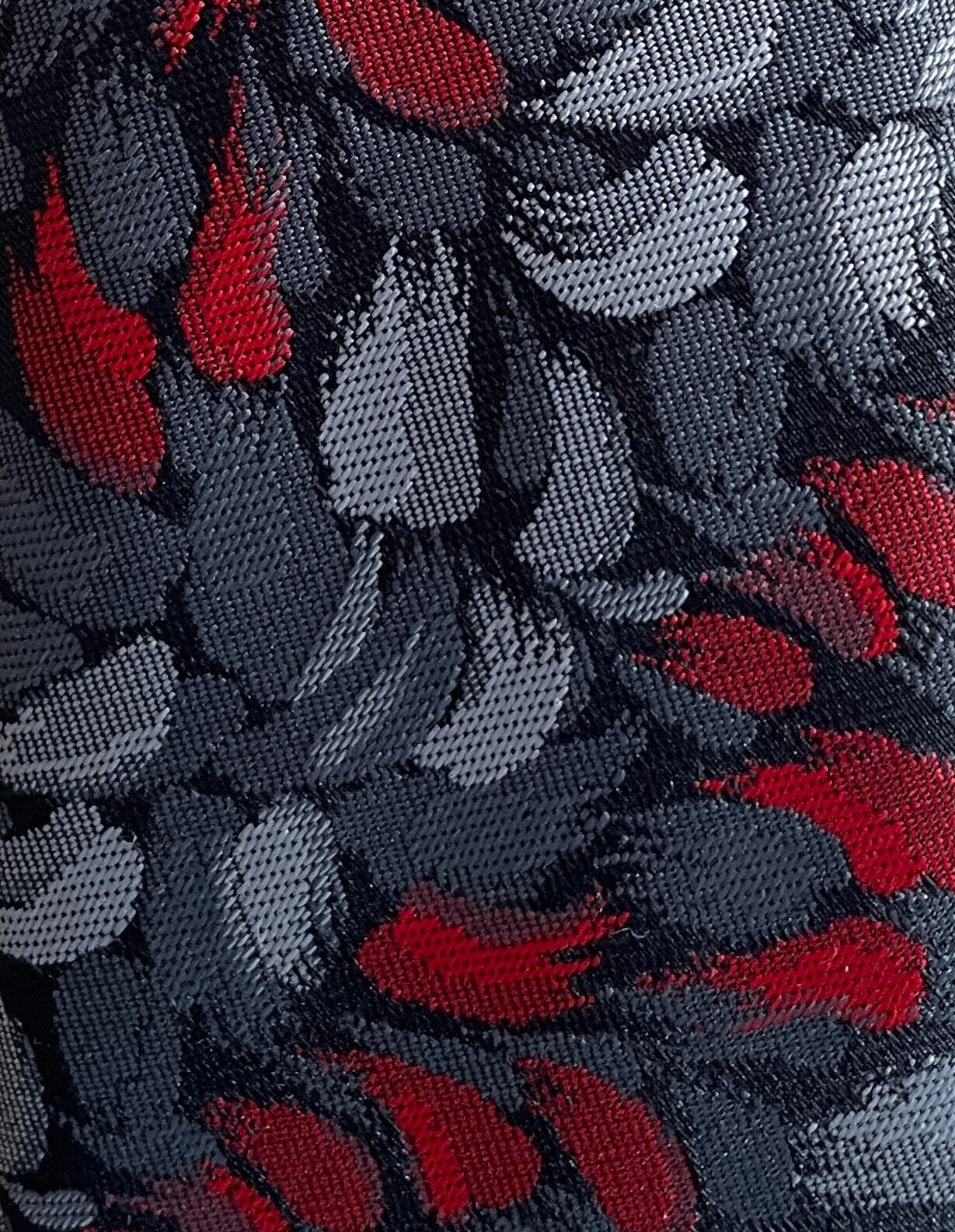 Vintage NeckTie HOLLYGREEN Executive Loop Shades of Grey Red Print Pre-Tied Tie