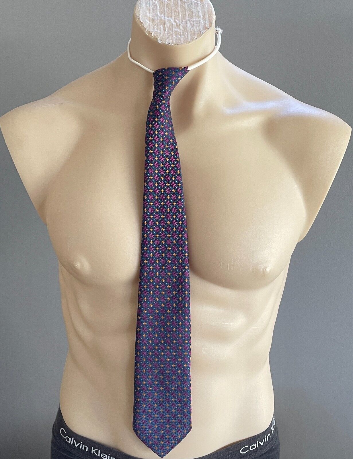 Vintage NeckTie HOLLYGREEN Executive Loop Tie Cerise Blue Orange Print Pre-Tied