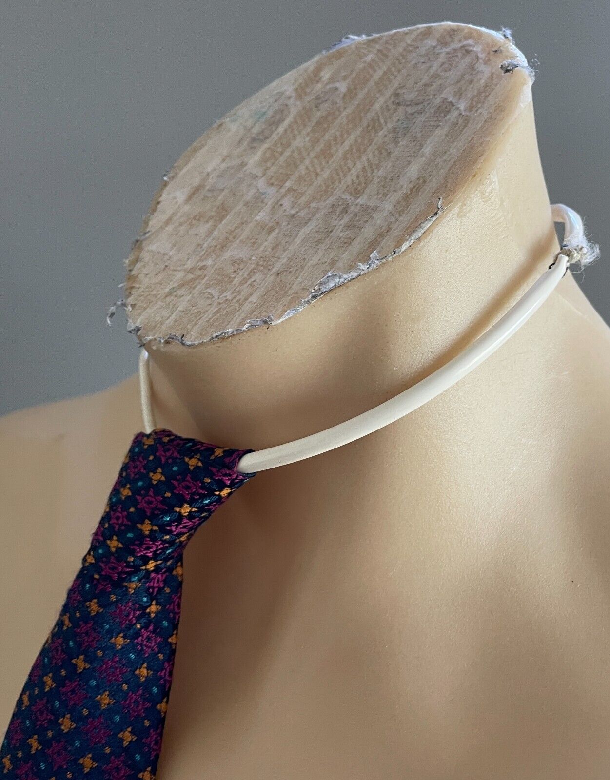 Vintage NeckTie HOLLYGREEN Executive Loop Tie Cerise Blue Orange Print Pre-Tied