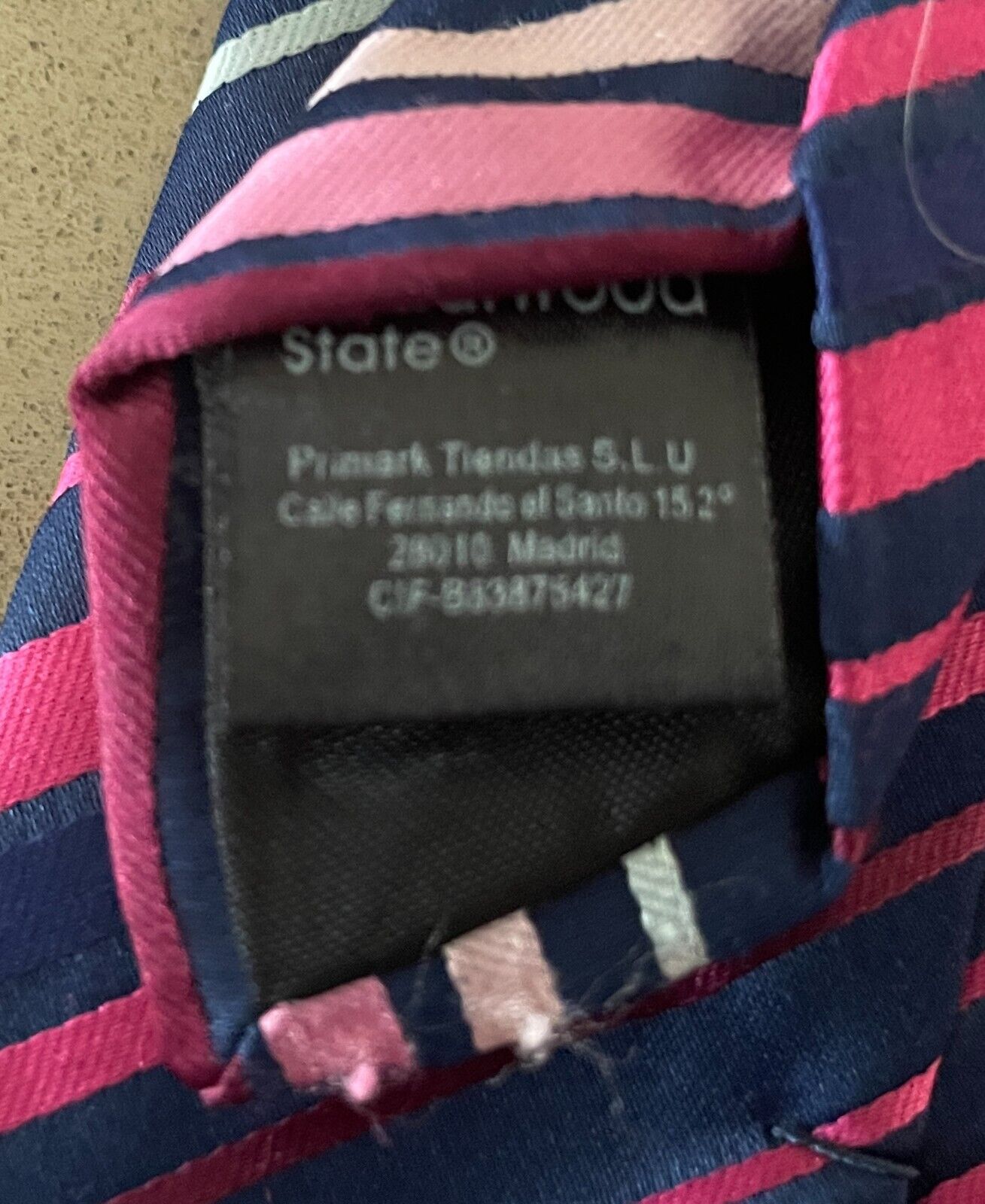 NeckTie CEDAR WOOD STATE Pink Shades & Blue Stripe Polyester 9.5cm Wide Tie