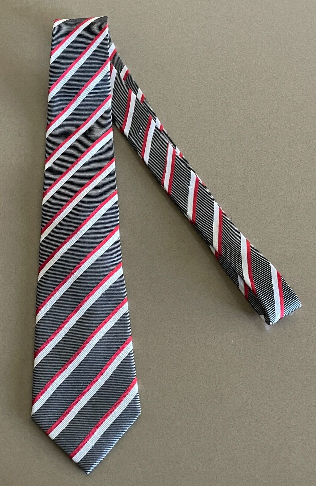 Mens Silk Tie TRENT NATHAN Grey Red White Stripe  Classic NeckTie Elegance