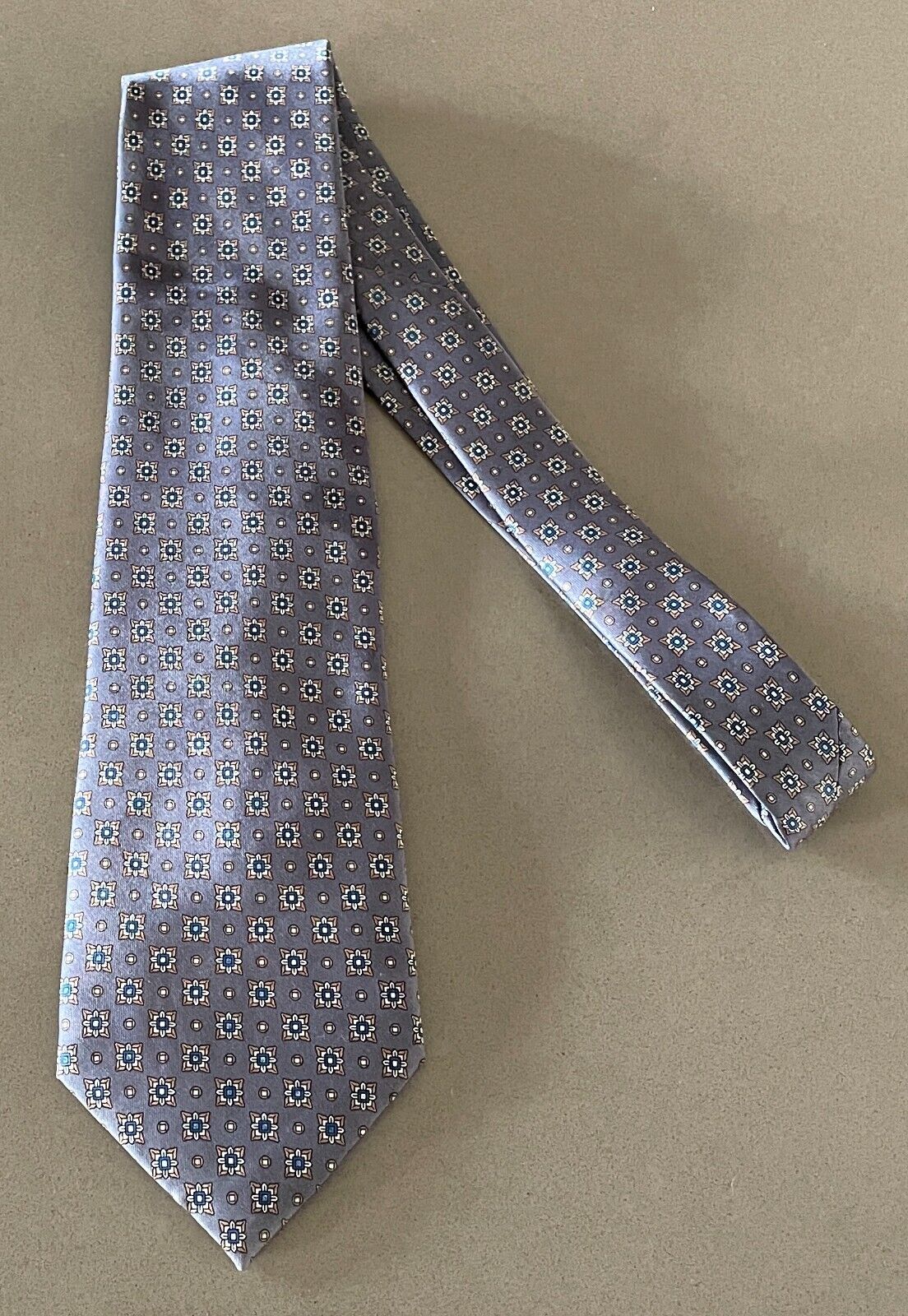 Mens NeckTie Grey Base w Gold Navy Off White Print Standard Width Neck Tie