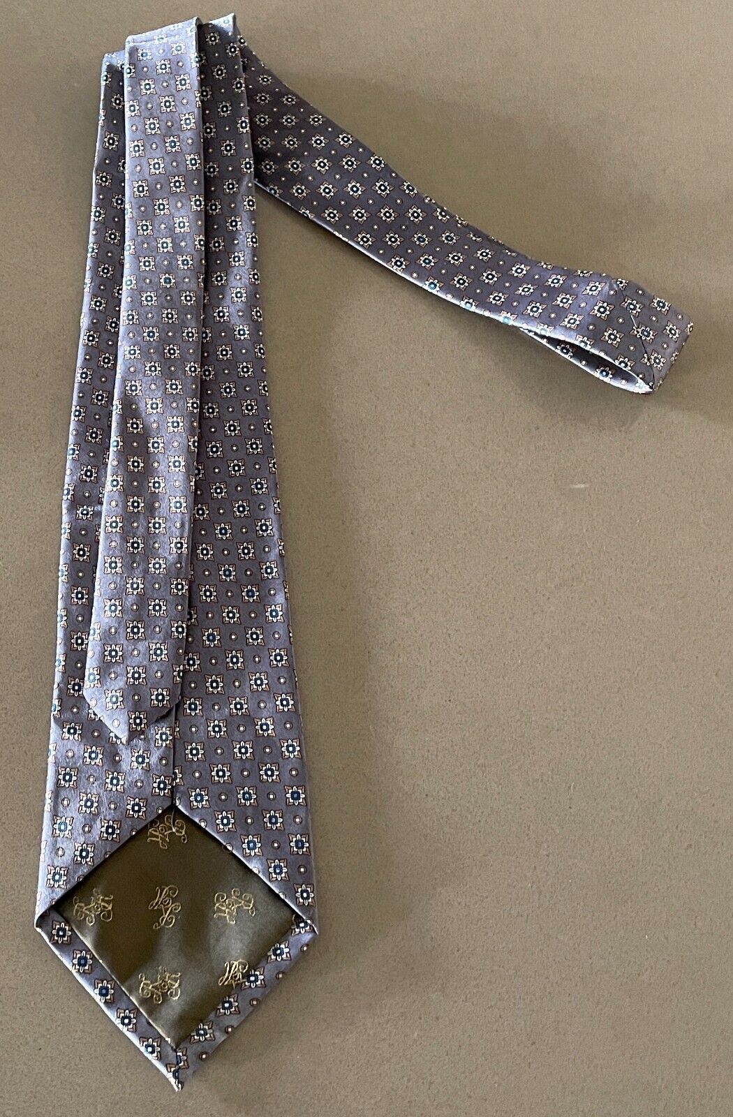 Mens NeckTie Grey Base w Gold Navy Off White Print Standard Width Neck Tie