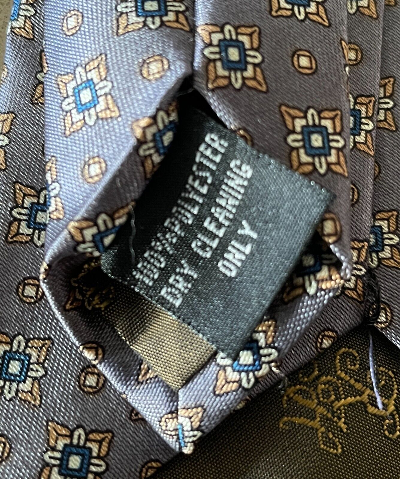 Mens NeckTie Grey Base w Gold Navy Off White Print Standard Width Neck Tie
