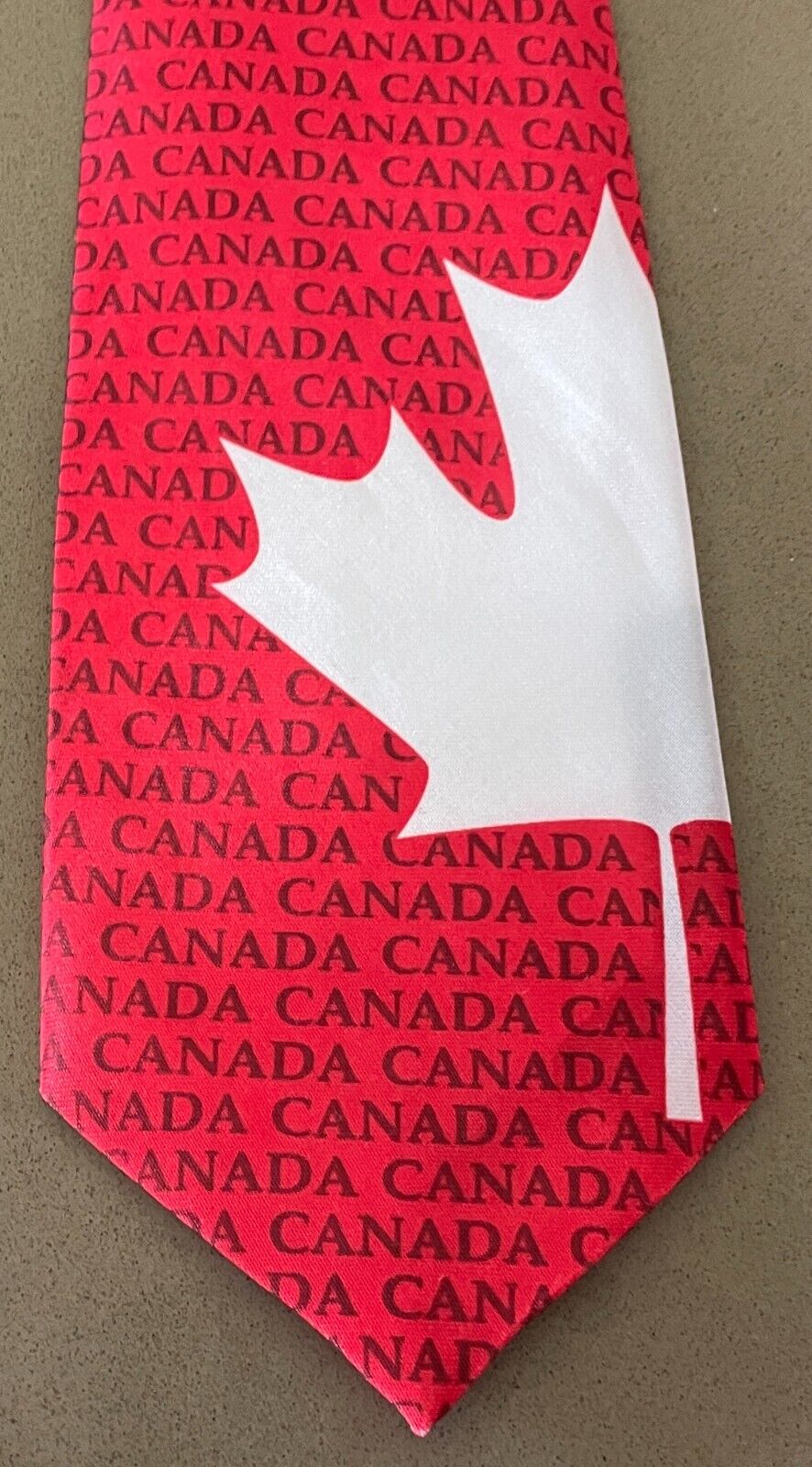 NeckTie CANADA Red White Black Souvenir Maple Leaf Print Polyester Neck Tie