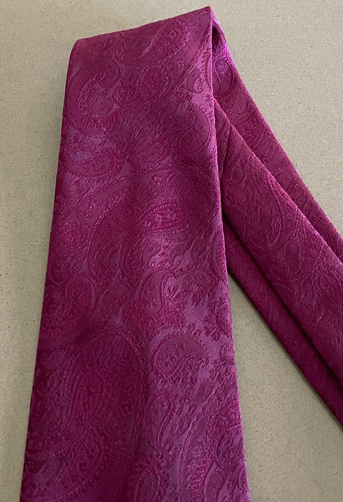 Mens Necktie MIKADO Dark Fuchsia Paisley Polyester Neck Tie Gorgeous Colour
