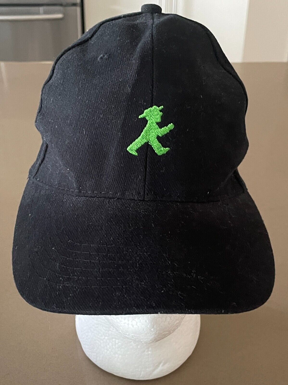 AMPELMANN BERLIN Black Kommandant Strap Back Cap Green Embroidered  Unisex Hat