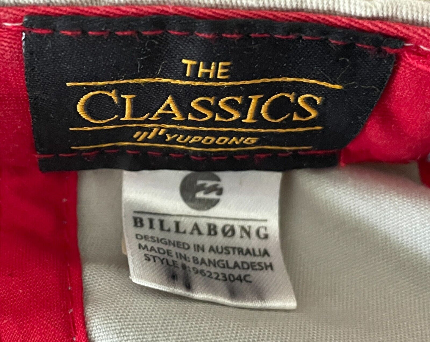 BILLABONG The Classics Snapback 6 Panel Cap Hat OSFA Unisex Beige/Black/Red