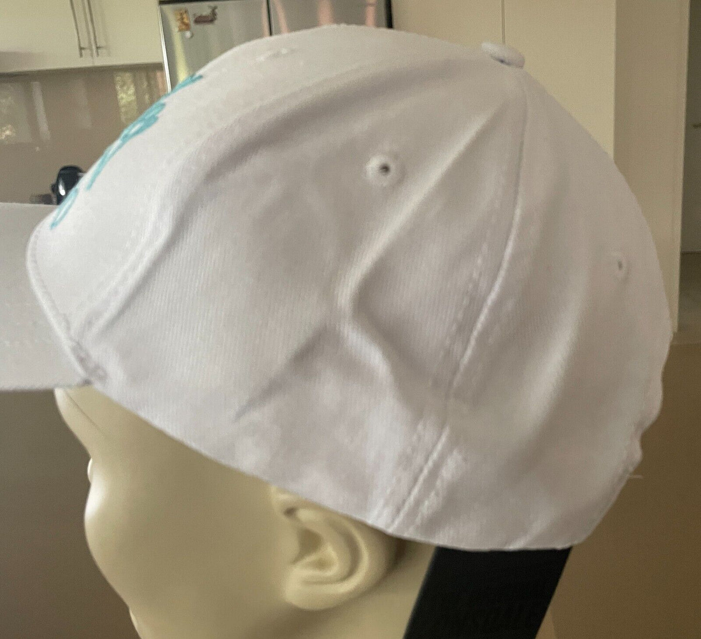LONSDALE White & Blue " Rollins " Cap Adjustable Unisex Size One Size NEW
