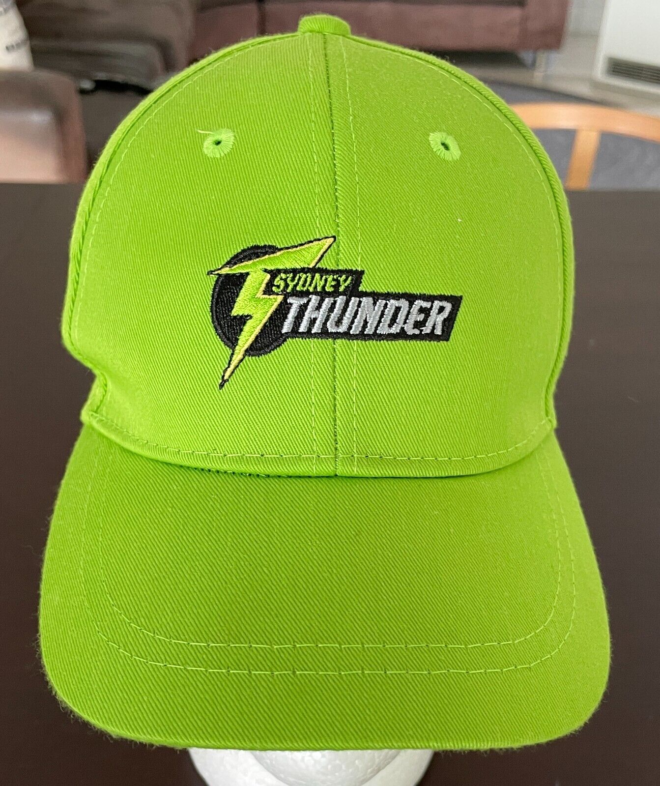 SYDNEY THUNDER CRICKET T20 Big Bash Cap Hat Green 6 Panel Logo Size 50cm NEW