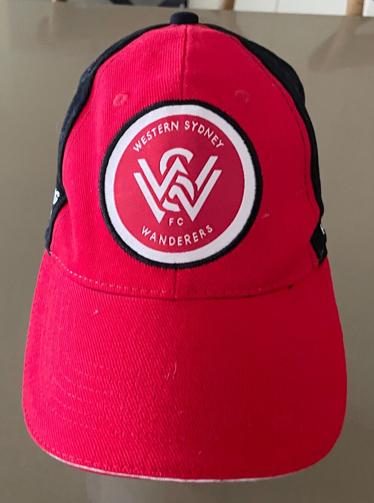 Fan Cap WESTERN SYDNEY WANDERERS Black White Red Member 14 15 HAT Logo NEW