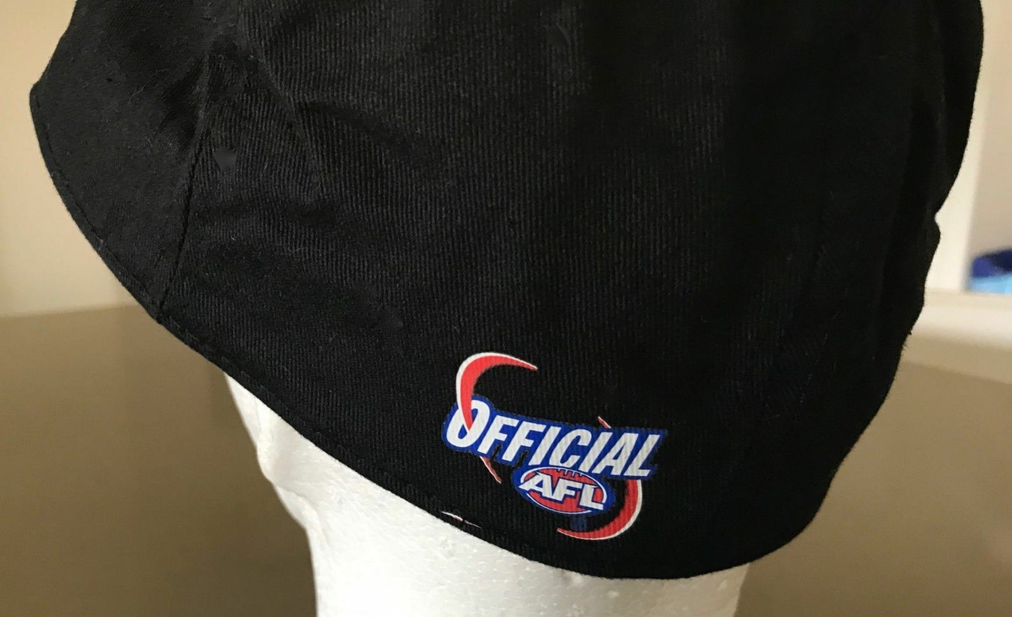 Fan Cap SYDNEY SWANS AFL Black Red & White Official Snapback Mens Slapback
