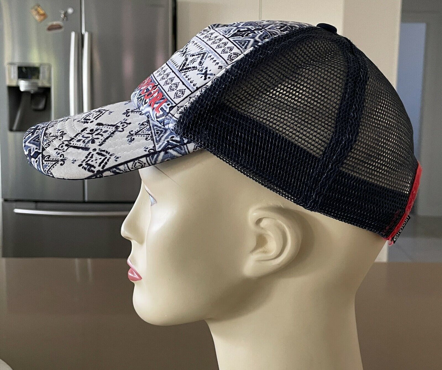 RIP CURL Blue & White Print Mesh Net Truckers Snap Back Cap Hat RIPCURL