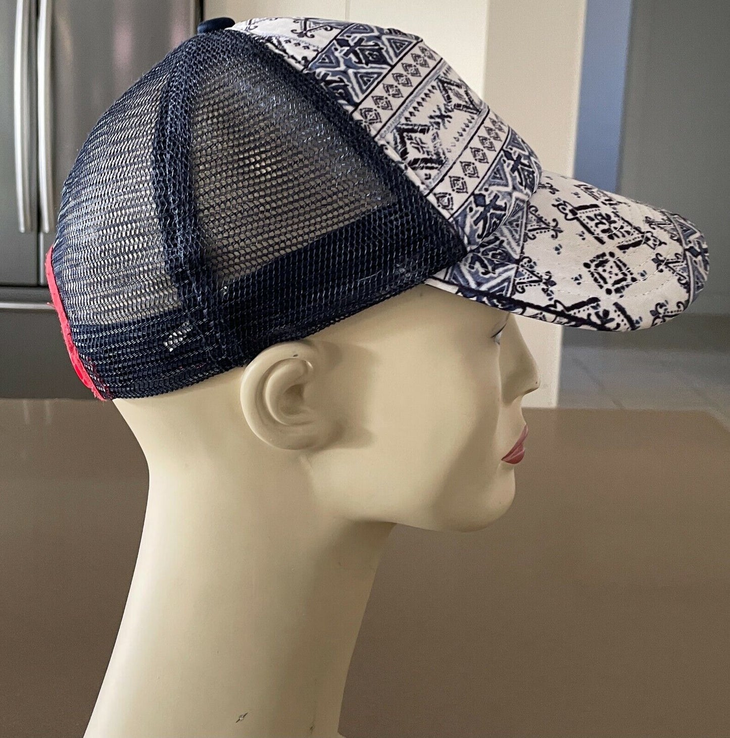 RIP CURL Blue & White Print Mesh Net Truckers Snap Back Cap Hat RIPCURL