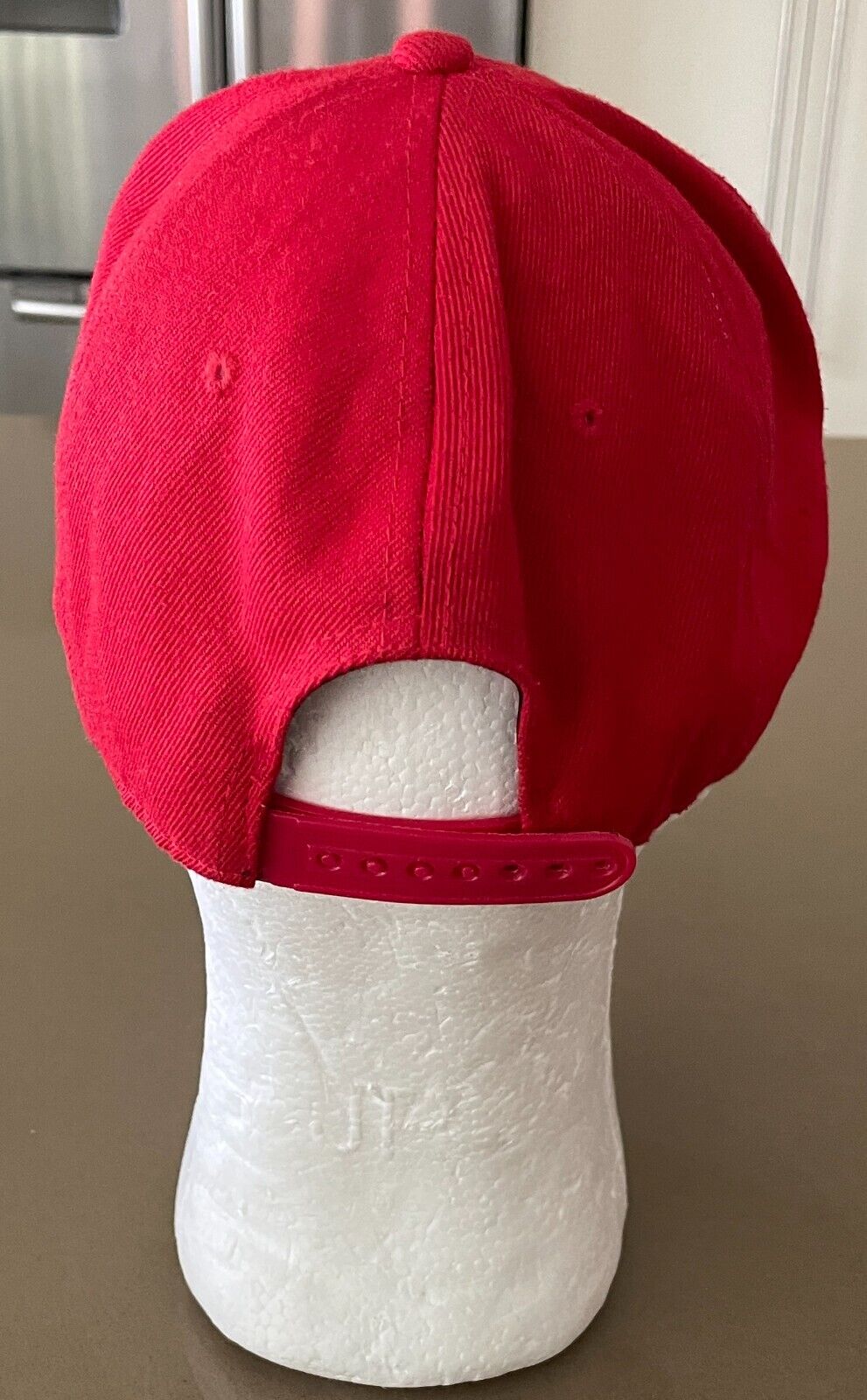 ANGRY BIRDS Red Cap Hat Embroidered Angry Bird @ Crown Snap Back Adjustable 58cm