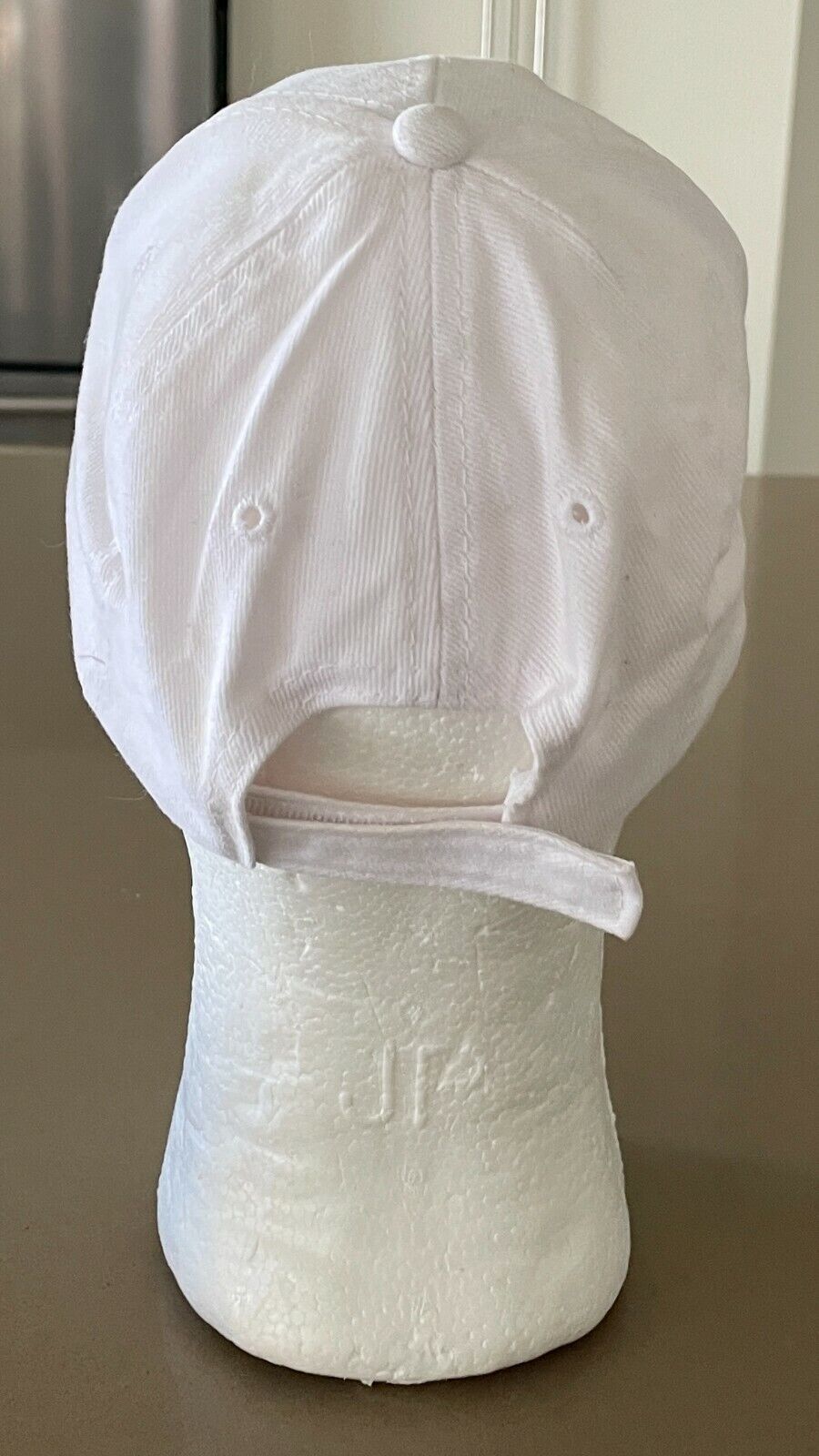 URM Baseball Cap White Adjustable Curved Brim Australian Flag on Visor One Size