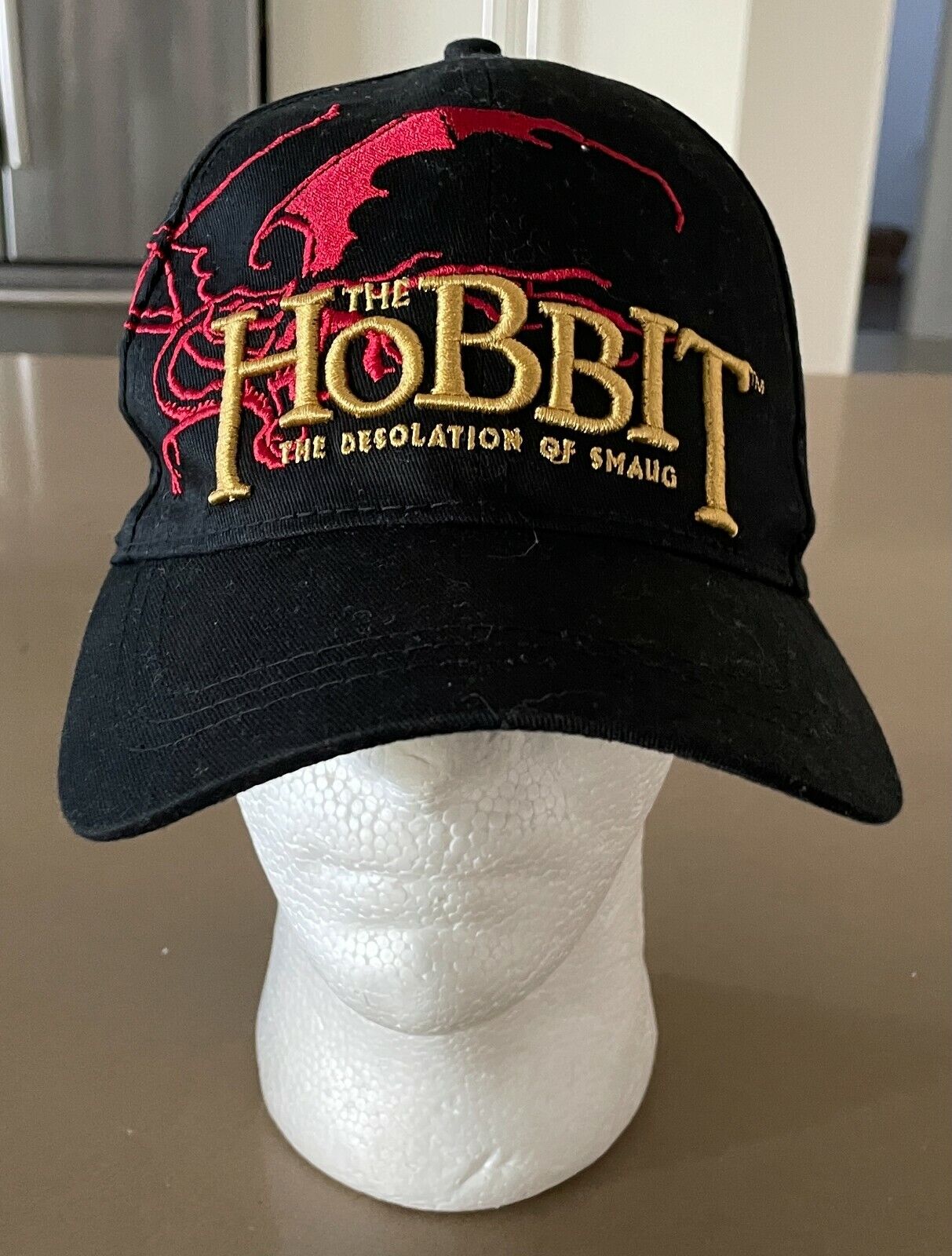 'THE HOBBIT The Desolation of Smaug" Black Curved Brim Cap Hat Trucker 59cm