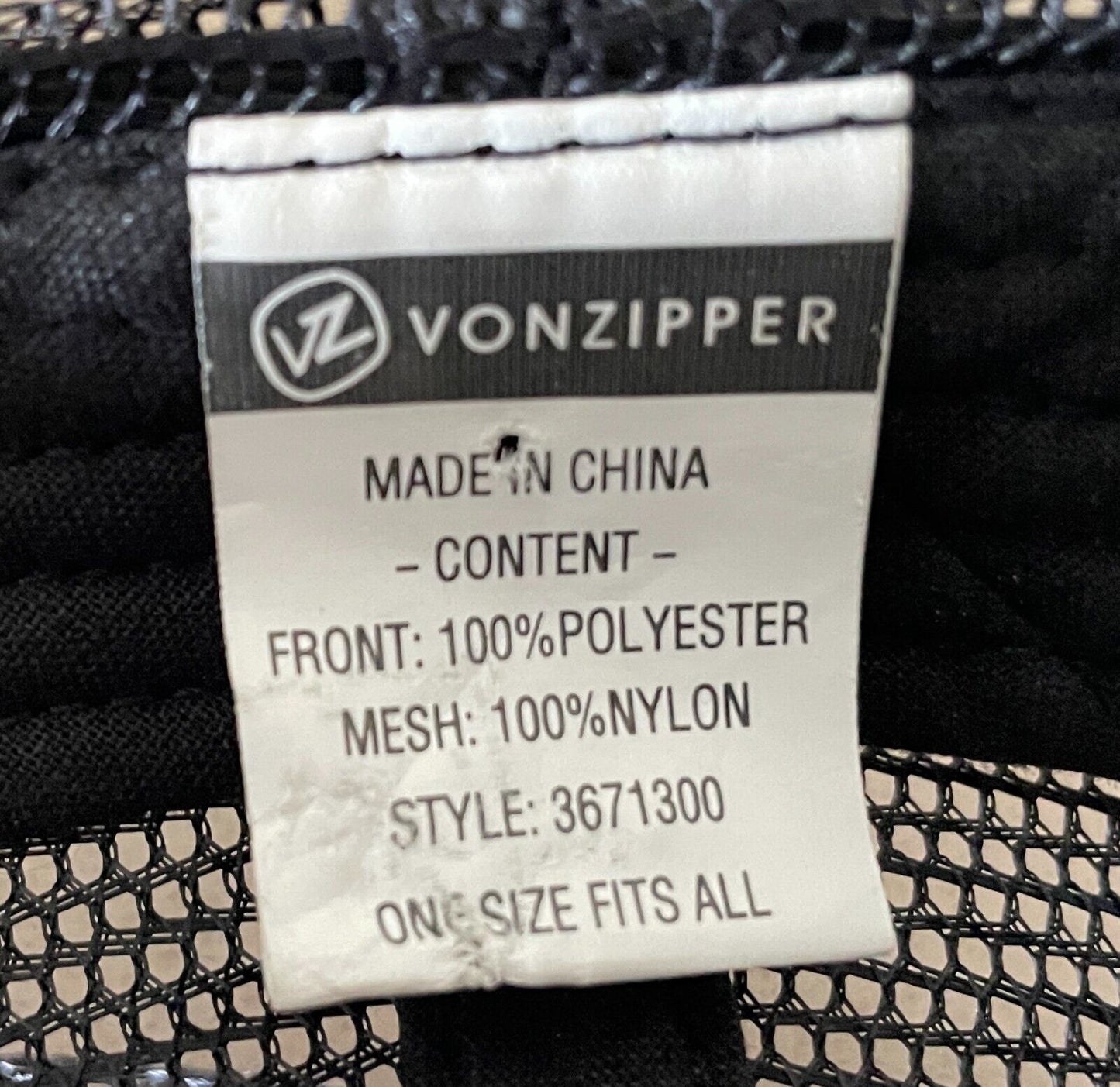 VONZIPPER Black Snapback Cap Colour Print at Crown Mesh Back Adjustable One Size