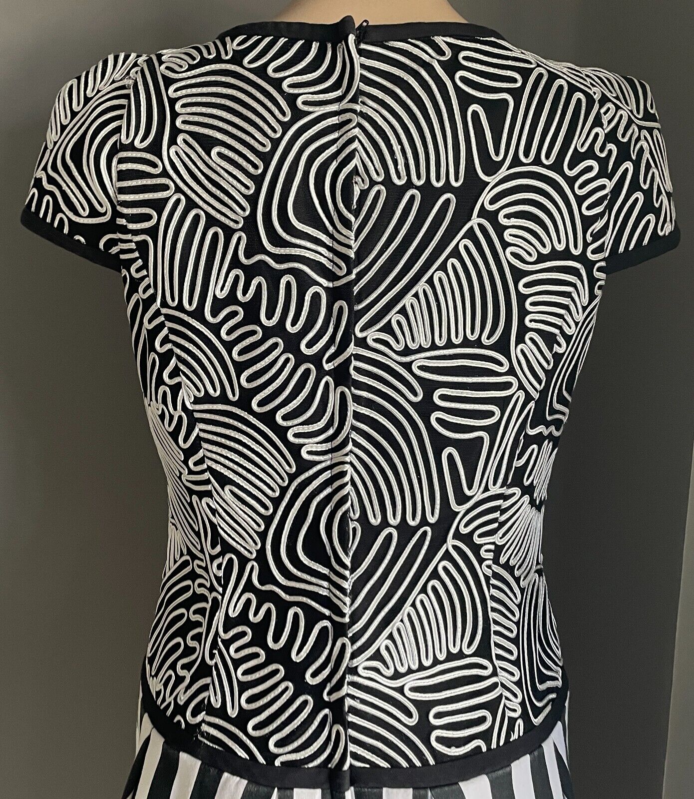 G2 by GEORGE GROSS Drop Waist Dress Black & White Cap Sleeves Dress Size 12