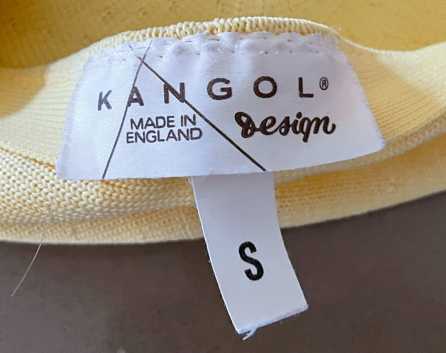 KANGOL Bailey Flat Andy Cap England Gold Yellow Fabric Size S Vintage England