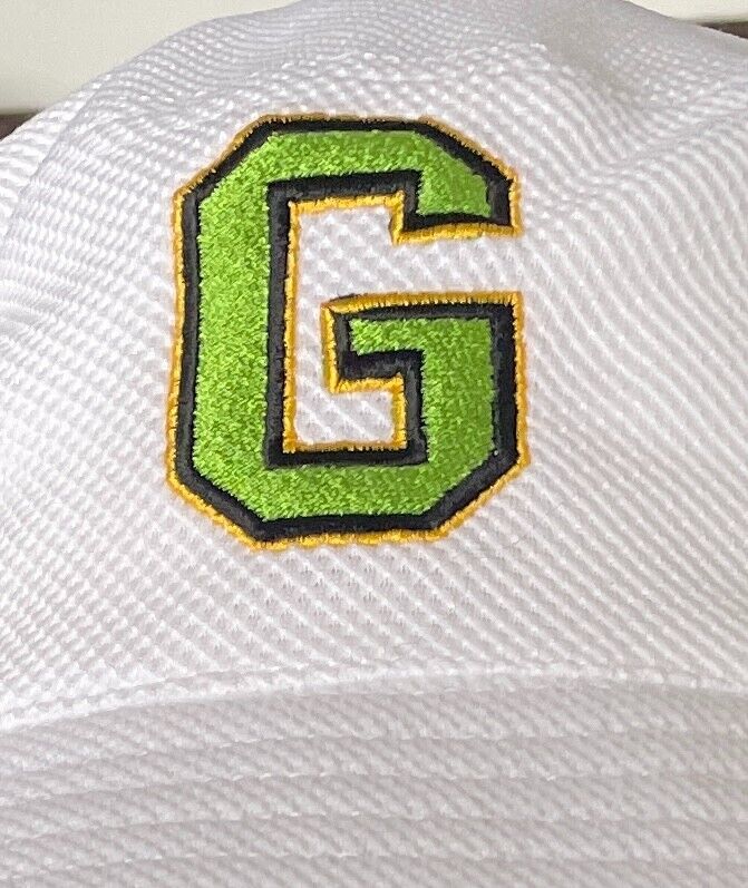 GRACE COLLECTION White Bucket Hat Size S M Embroidered "G"  UPF 50+ Sunhat