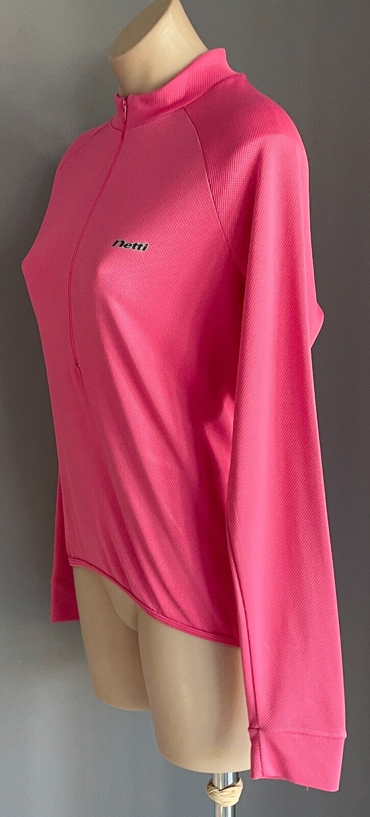 NETTI Cycling Riding Pink Jersey 1/2 Zip Long Sleeves Size 14 Stretch Fabric NEW