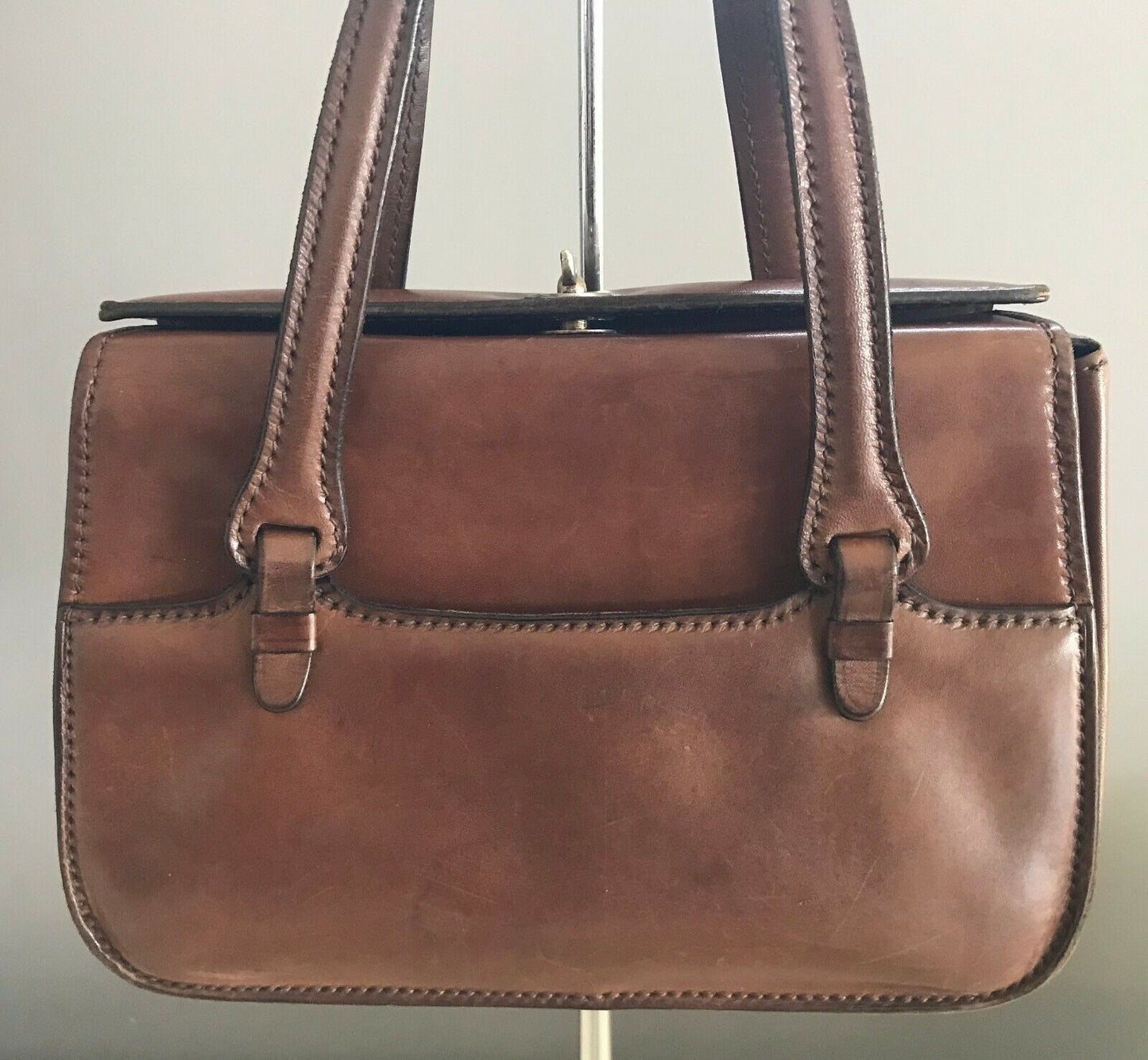 ITALIAN LEATHER BAG Brown Handbag Metal Latch Lock Tote Bag Medium Italy Vintage