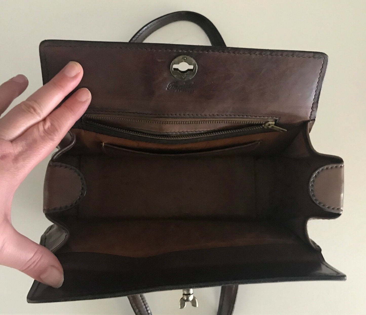 ITALIAN LEATHER BAG Brown Handbag Metal Latch Lock Tote Bag Medium Italy Vintage