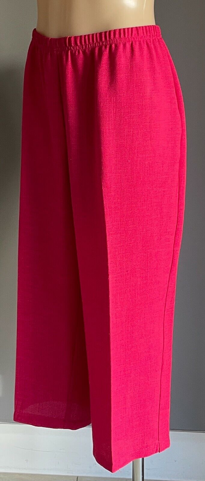 CLUB CAPRI Pants Cerise Straight Leg Elastic Waist Ladies Size 16 Trousers Retro