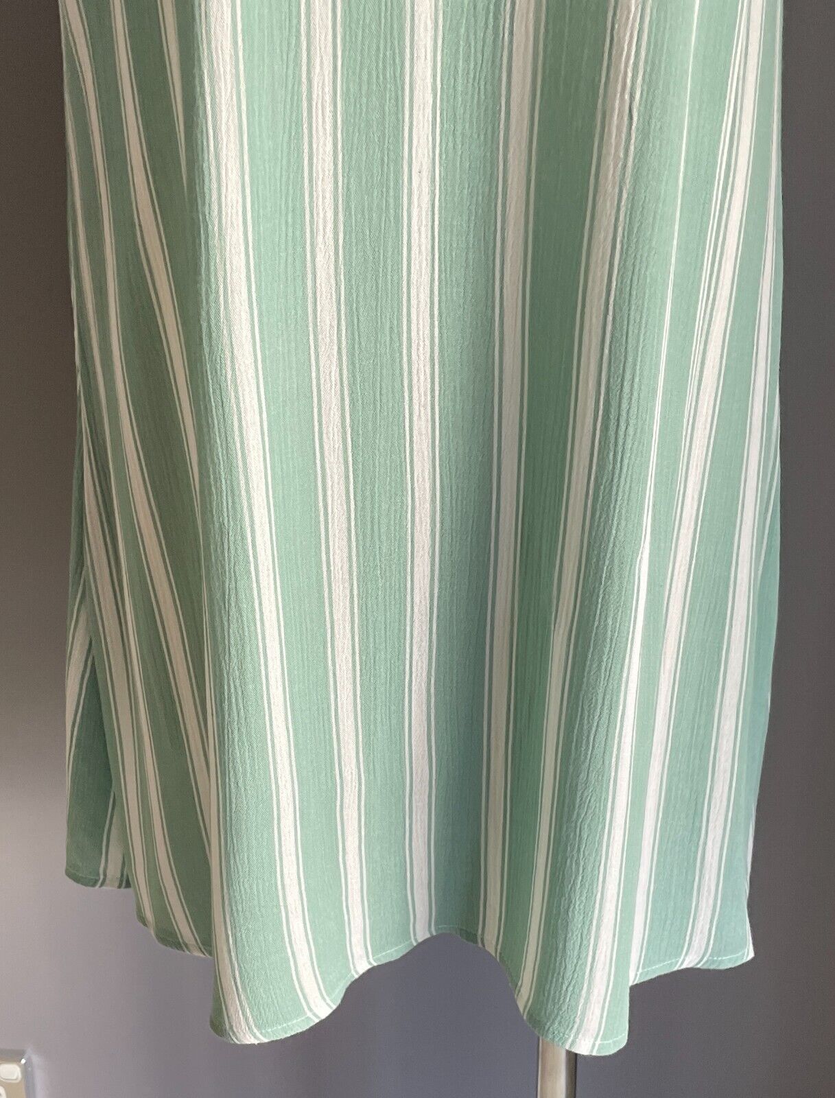 LUCK & TROUBLE Sage & White Stripe Sleeveless Shift Mini Dress Size 10
