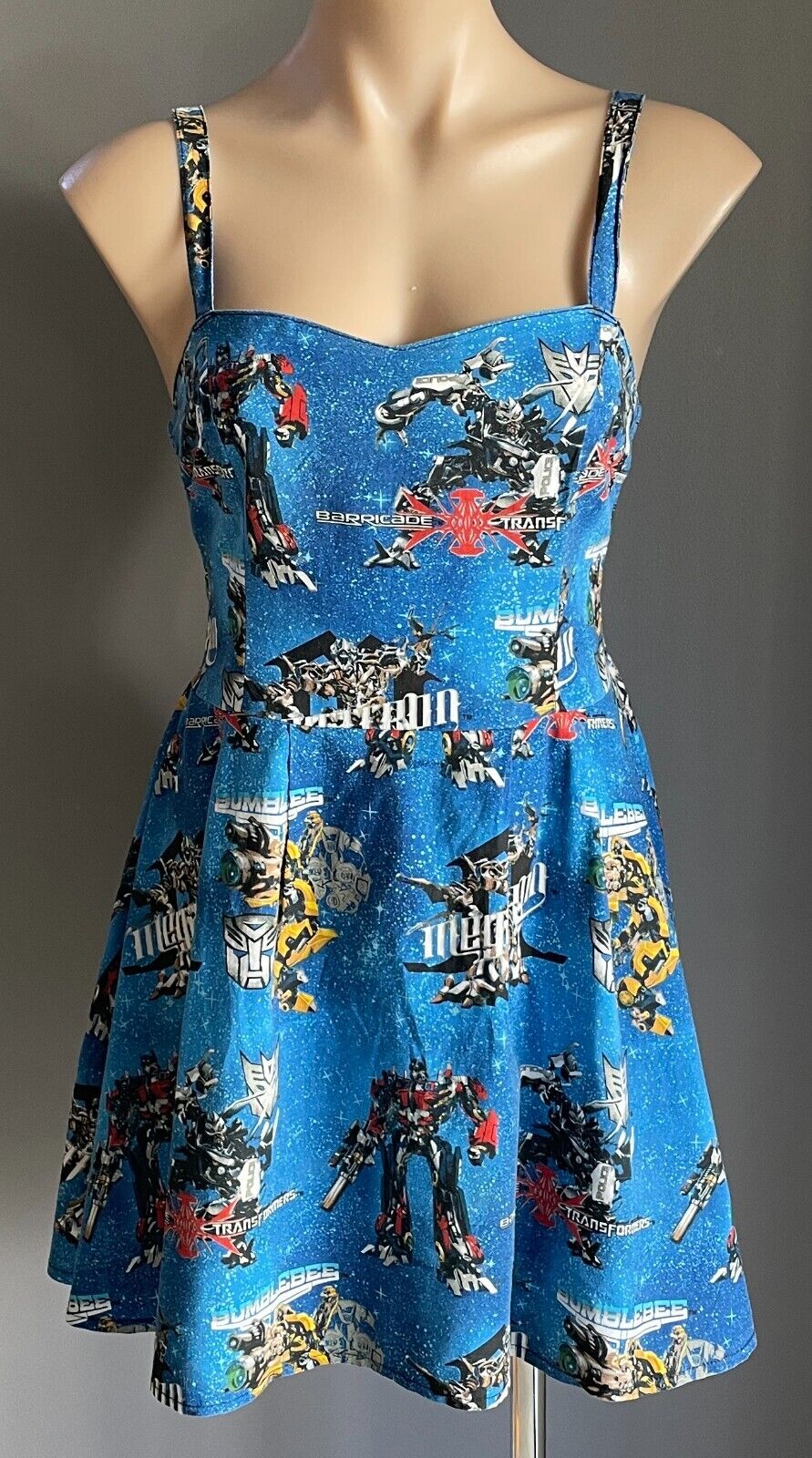 VAMPIRE BUNNIES Dress Transformers Print Fabric Fit &Flare Shirred Top Size 10