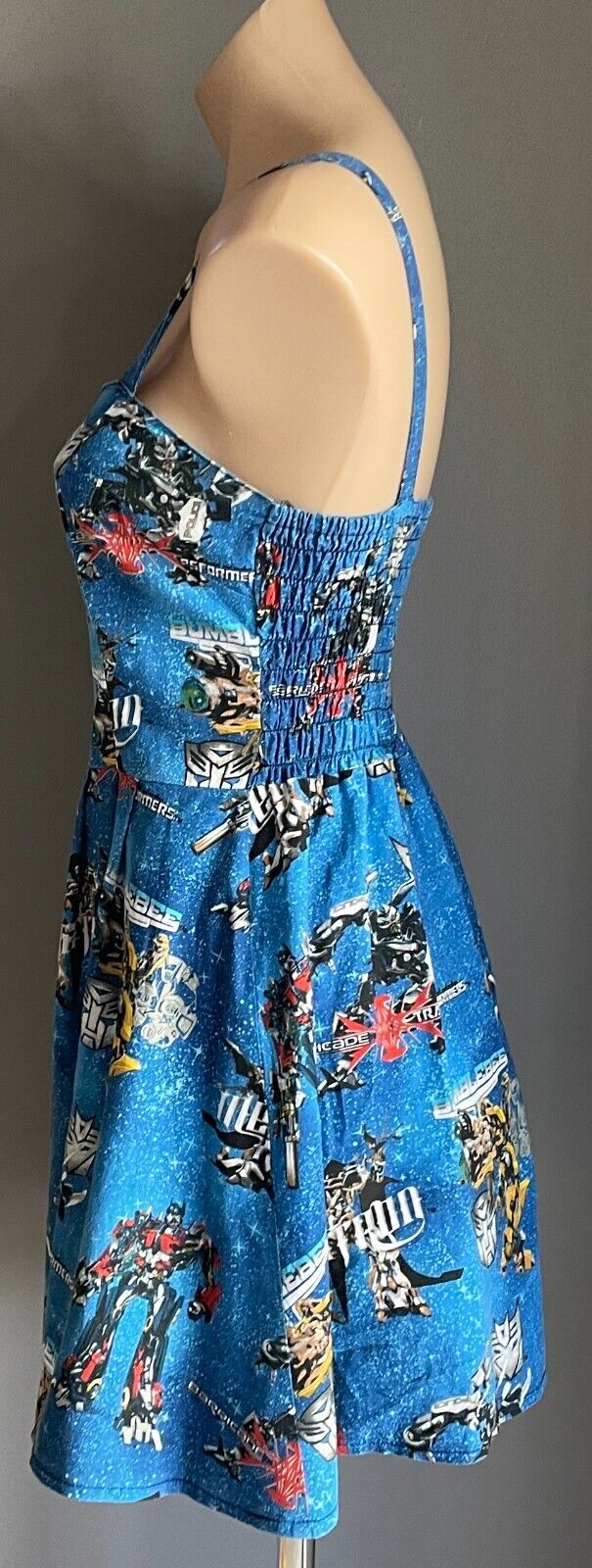VAMPIRE BUNNIES Dress Transformers Print Fabric Fit &Flare Shirred Top Size 10