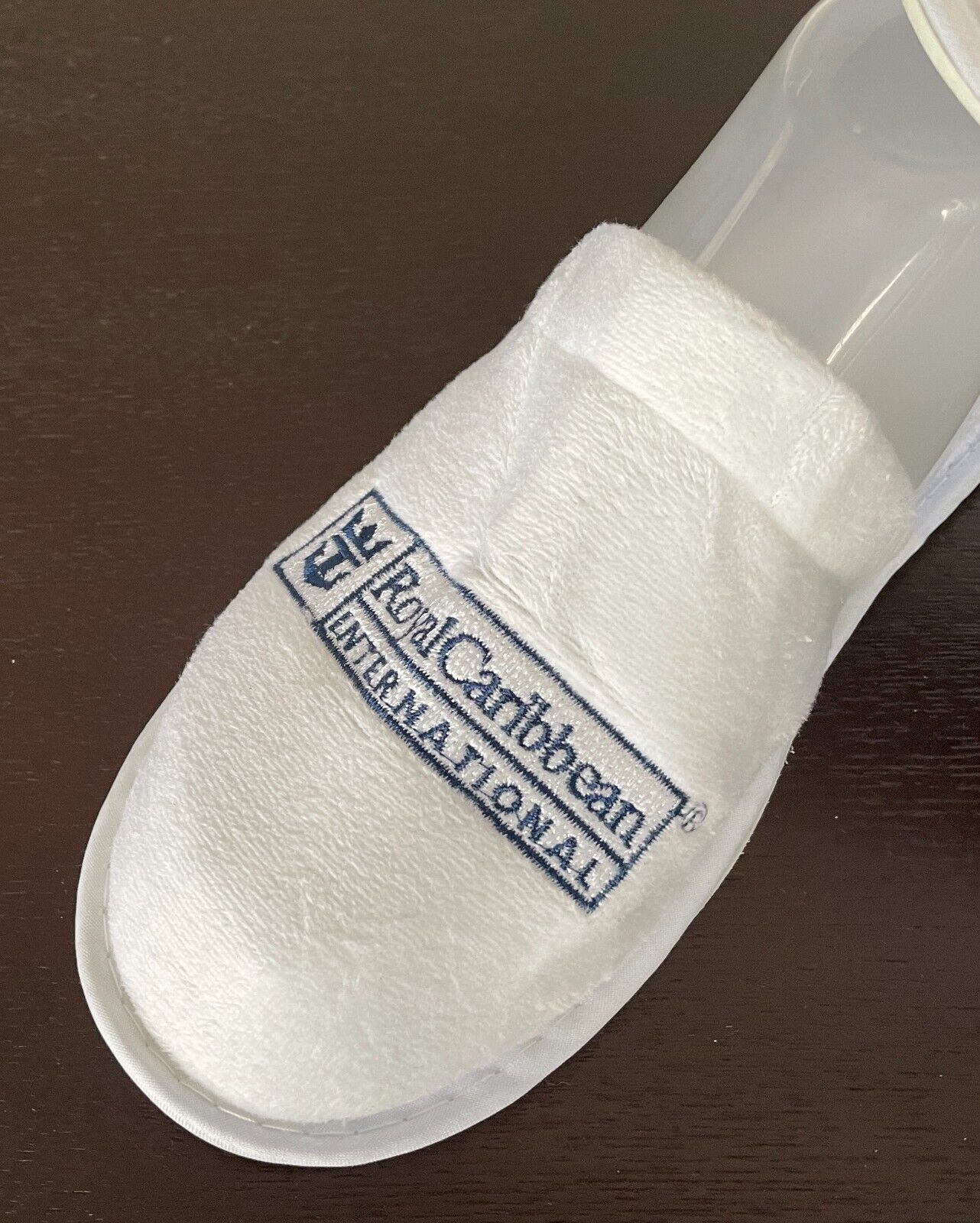 ROYAL CARIBBEAN INTERNATIONAL Slippers White Logo Print Soft 27cm L x 9.5cm W