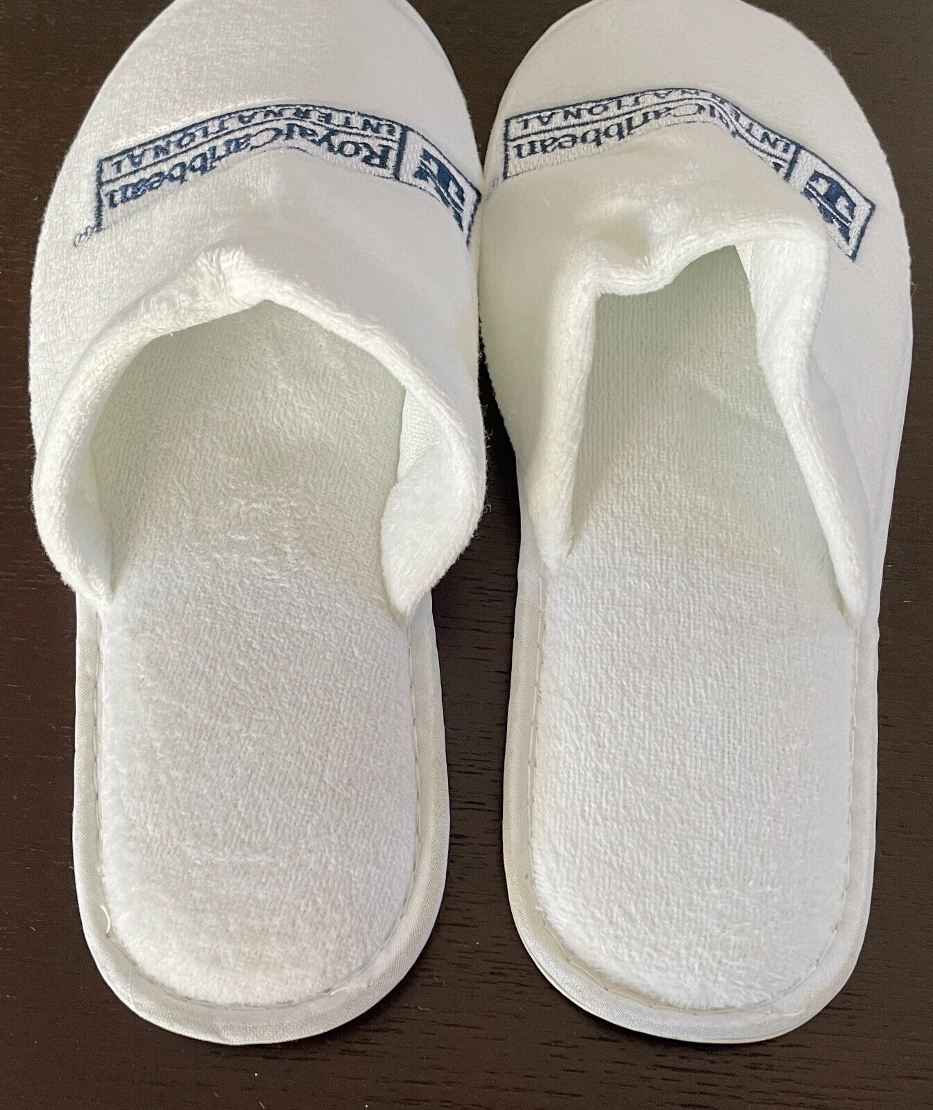 ROYAL CARIBBEAN INTERNATIONAL Slippers White Logo Print Soft 27cm L x 9.5cm W