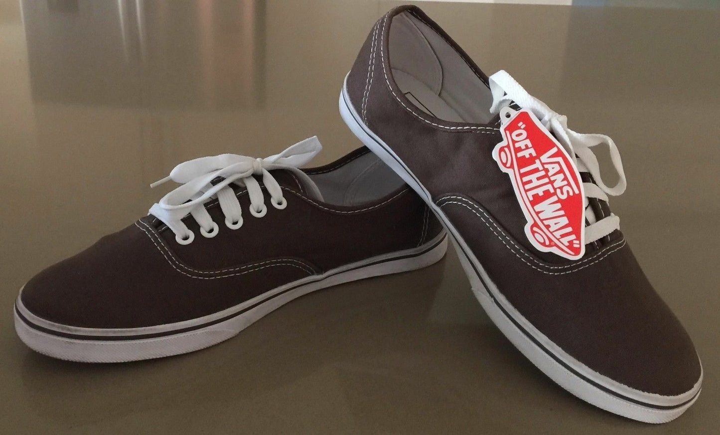 VANS Lace Up Sneakers Brown White Classics Skate Shoes Size US M 9 W 10.5 NEW