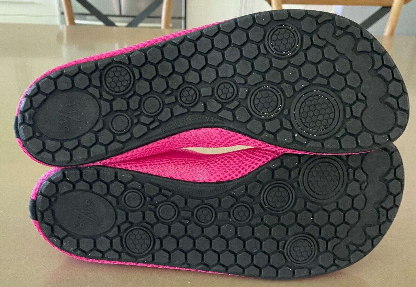 Unisex Pink Aqua Quick-Dry Water Shoes Dive Surf  Swim Beach Yoga 44/45 Slipons