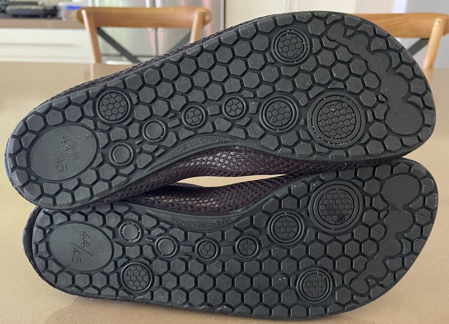 Unisex Black Aqua Quick Dry Water Shoes Dive Surf  Swim Beach Yoga 44/45 Slipons