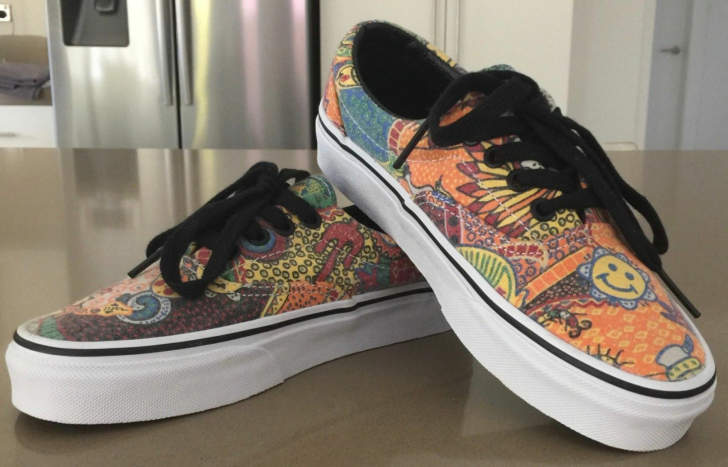 VAN DOREN Lace Up Sneakers Aboriginal Colourful Shoes Size US Men 4 W 5.5 New
