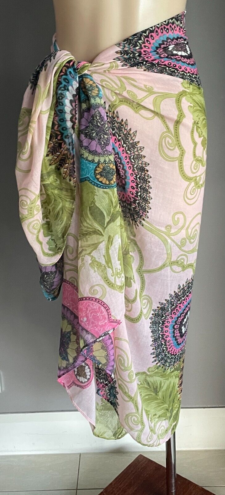 SARONG Viscose Pastel Colours Mandala Flower lPrint Semi Sheer Skirt Size 8  14