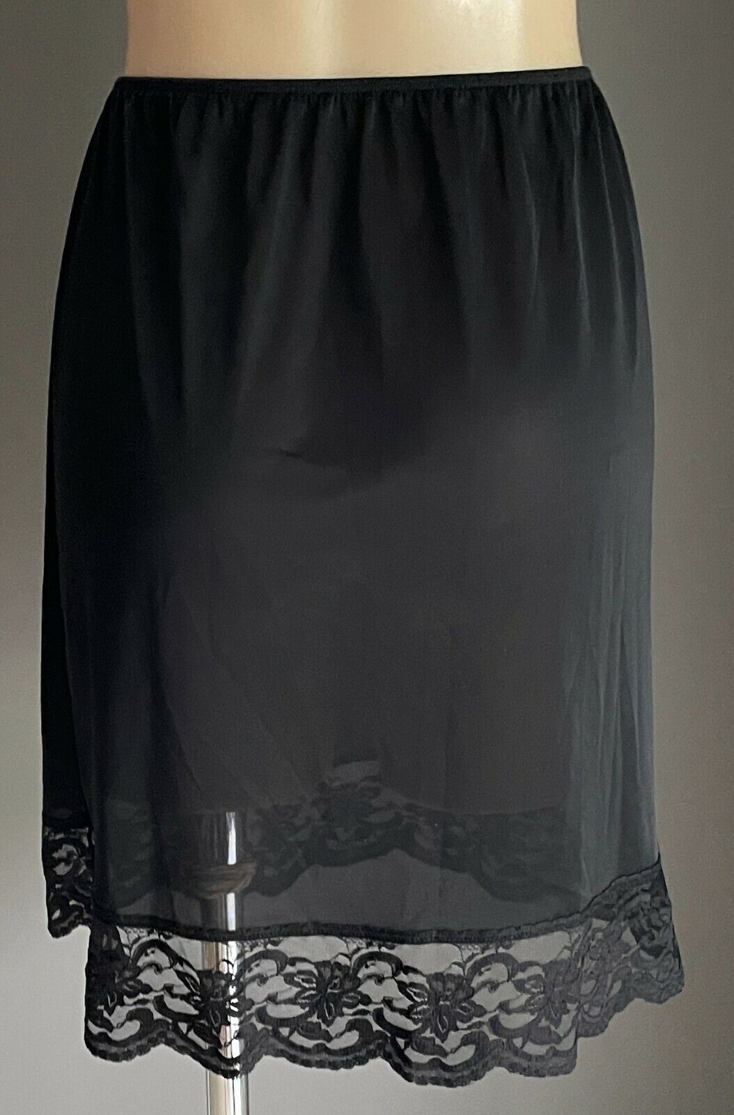 BASELAYERS Half Slip Vintage 1/2 Petticoat Black Elastic Waist Lace Hem Size 14