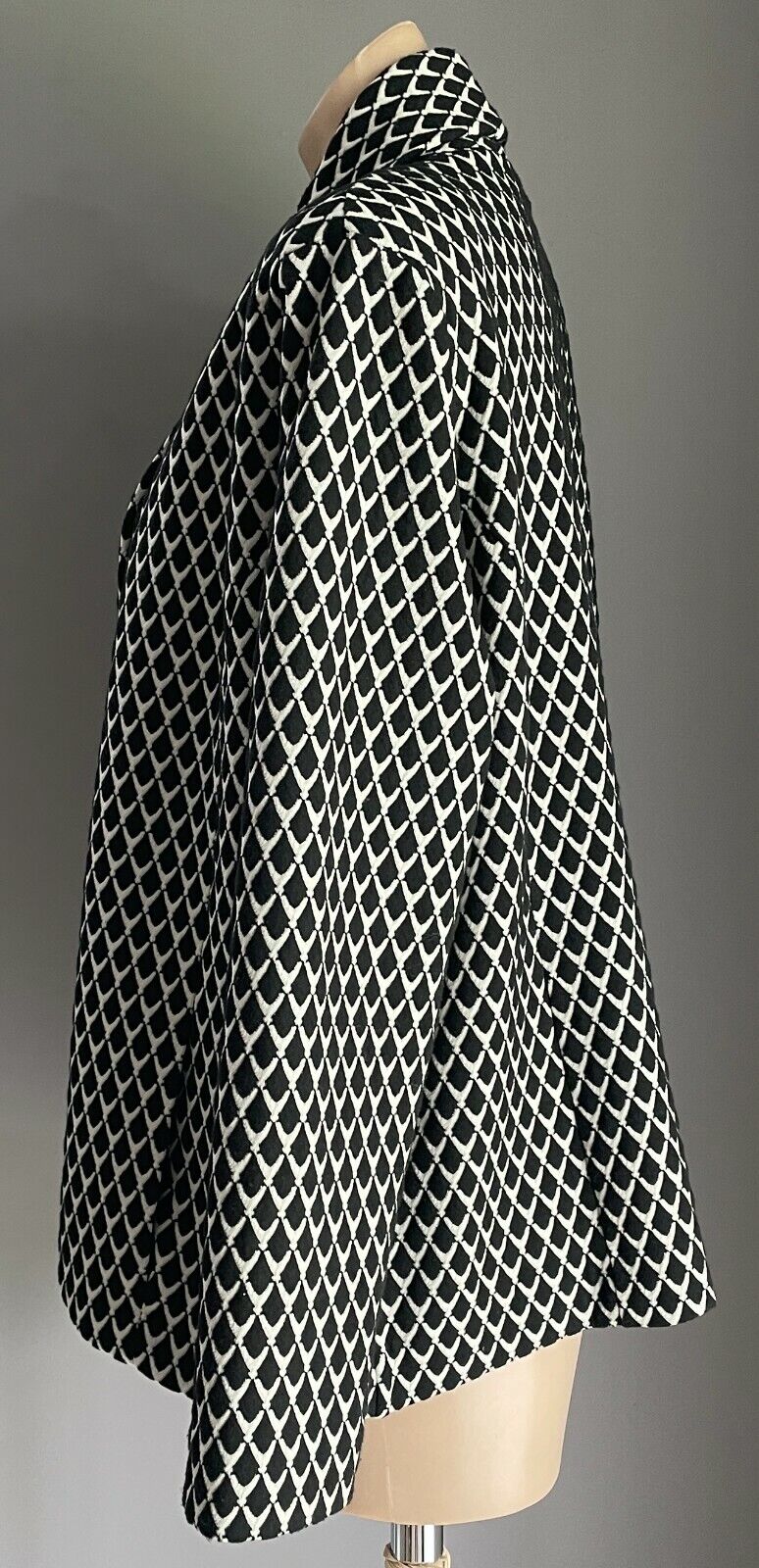 FELLA HAMILTON Jacket Shawl Lapel Black & Beige Print Long Sleeve Blazer Size 16