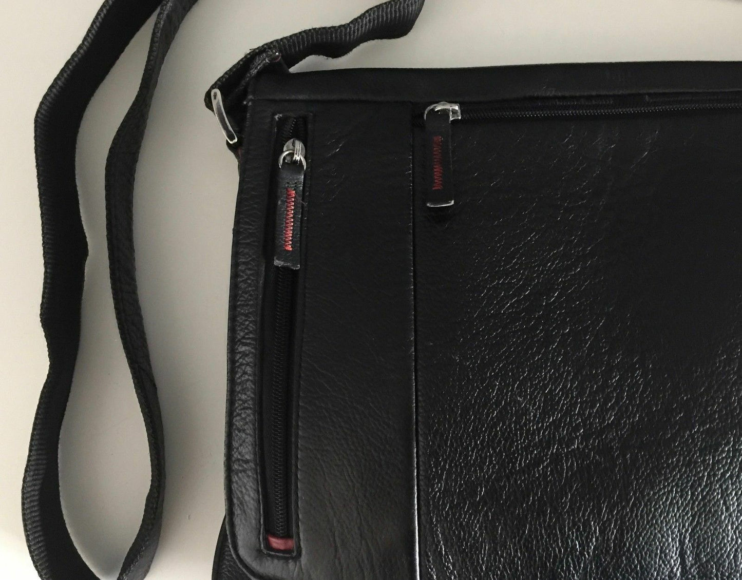 MONSAC Shoulder Bag Black Leather Satchel Crossbody Messenger TRAVEL Unisex