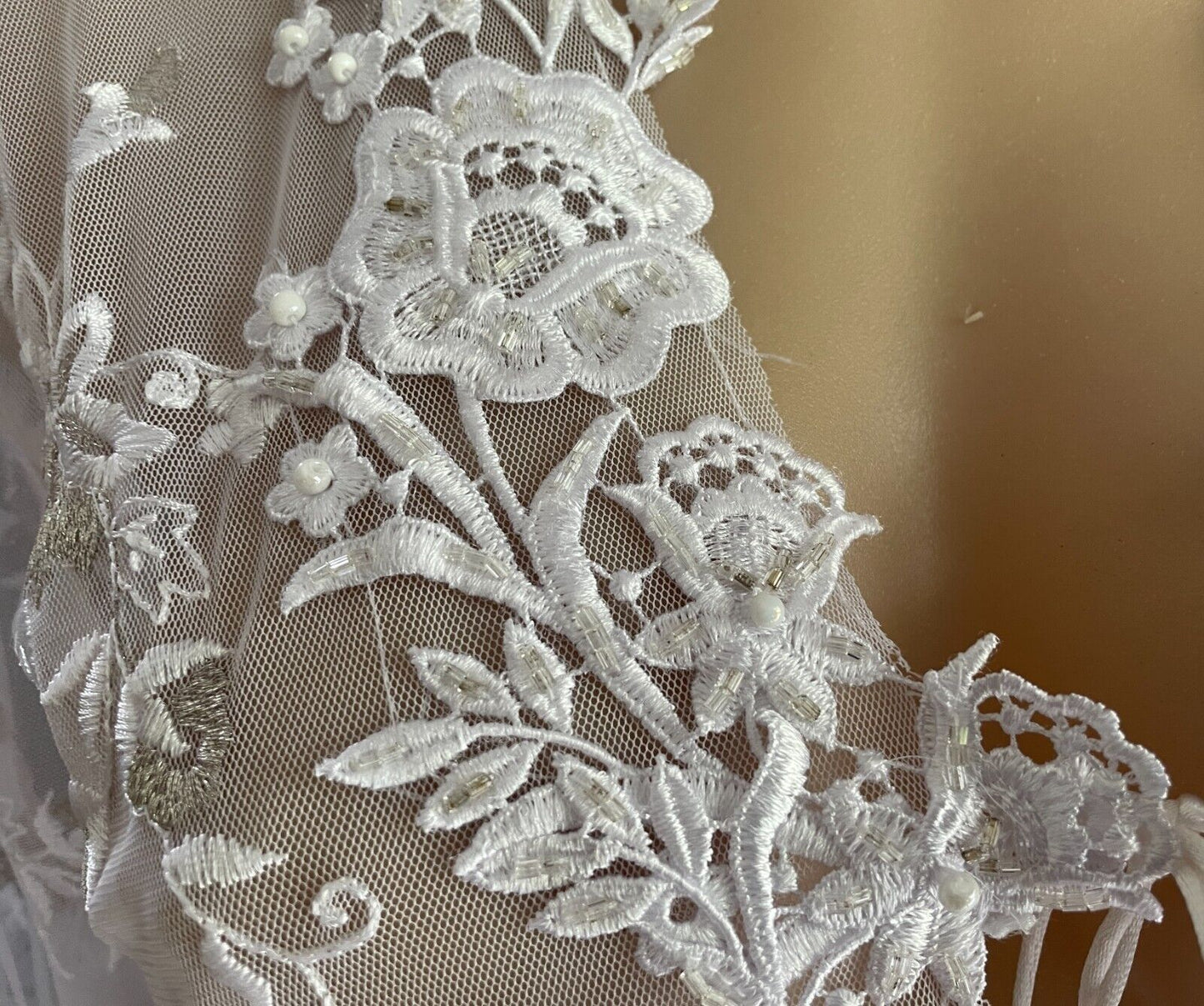White Embroidered Beaded Lace Jacket ChiffonNet Long Trumpet Sleeve Size 16 Glam