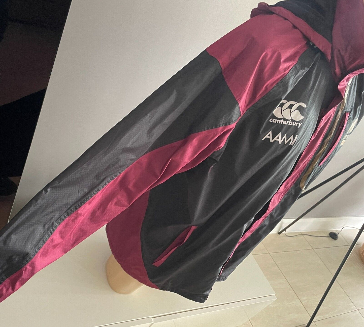 CANTERBURY QLD State Of Origin Anorak Spray Jacket Mens XL Maroon Black Hoody