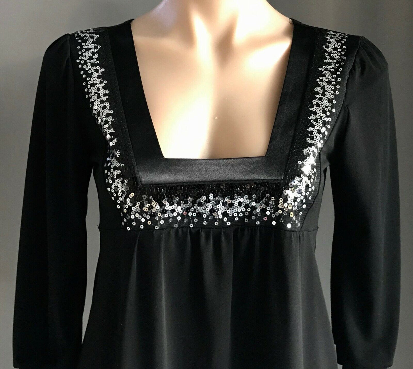 MISS ME Black 3/4 Sleeve Stretch Top Black & Silver Sequin Trim Size 10 12 NEW