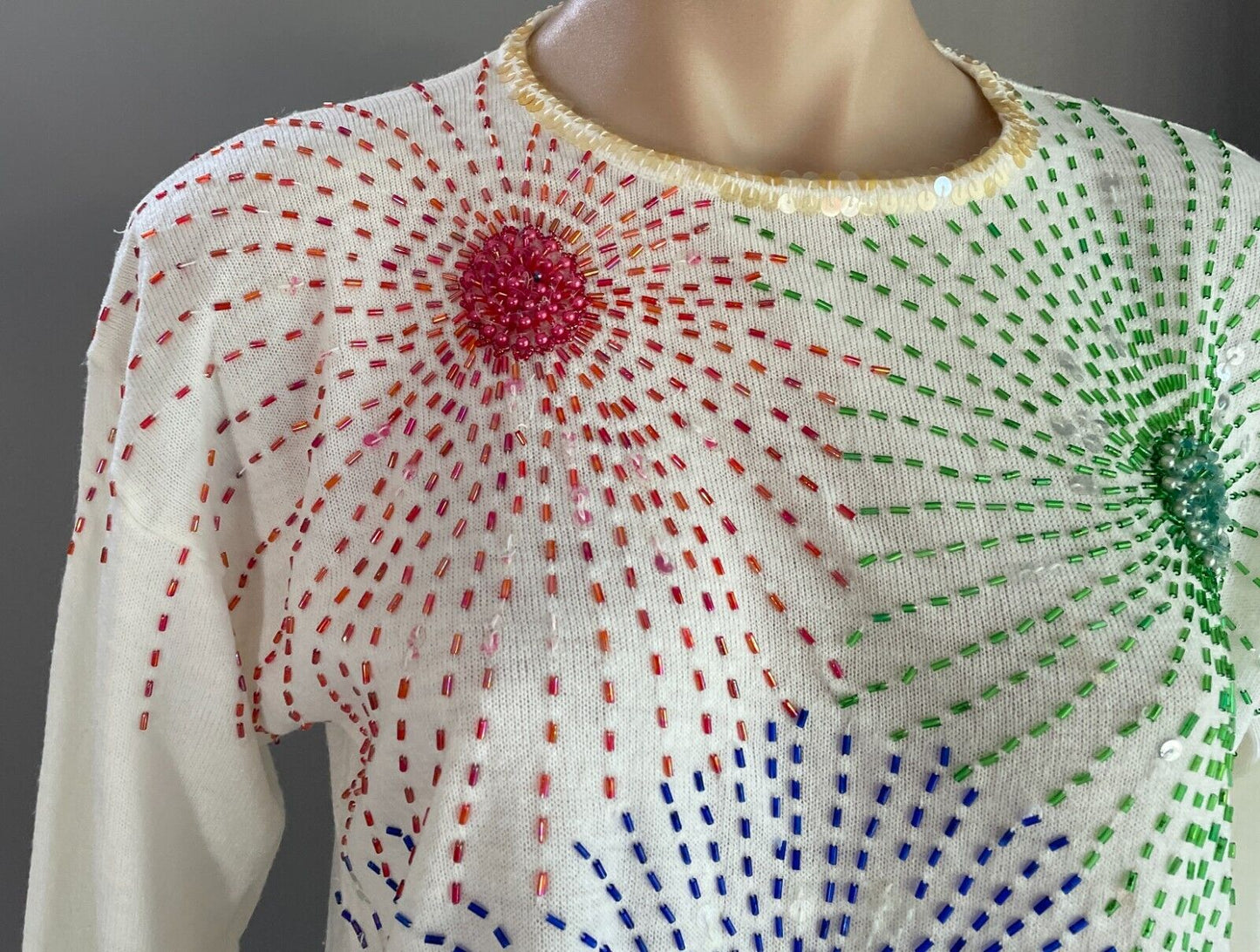 SIE Knit Top Jumper White Long Sleeve Beaded Sequin Embellished Size M 10 12