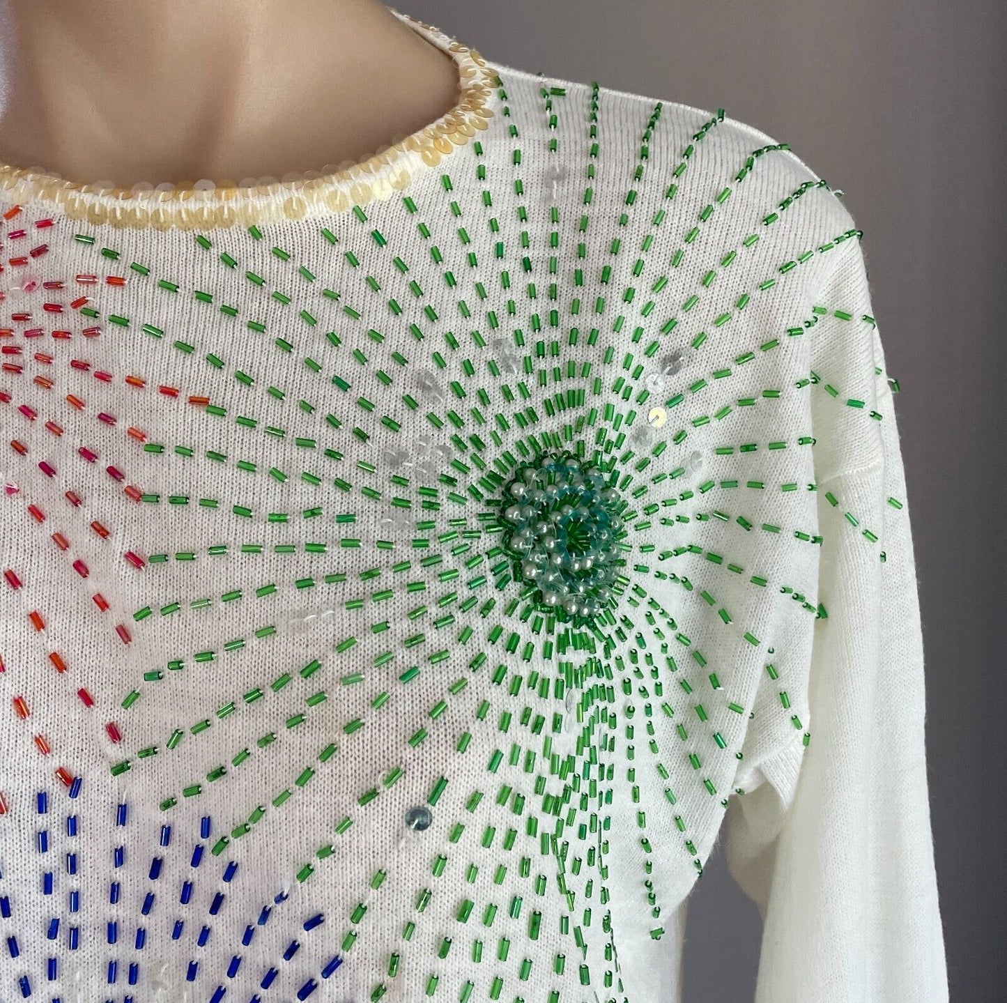 SIE Knit Top Jumper White Long Sleeve Beaded Sequin Embellished Size M 10 12