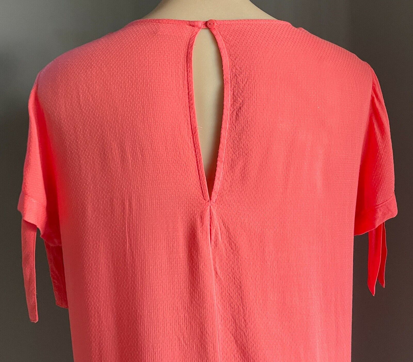 JACQUELINE de YONG Shift Dress Coral Red Short Tie Sleeve Button Front Size 10