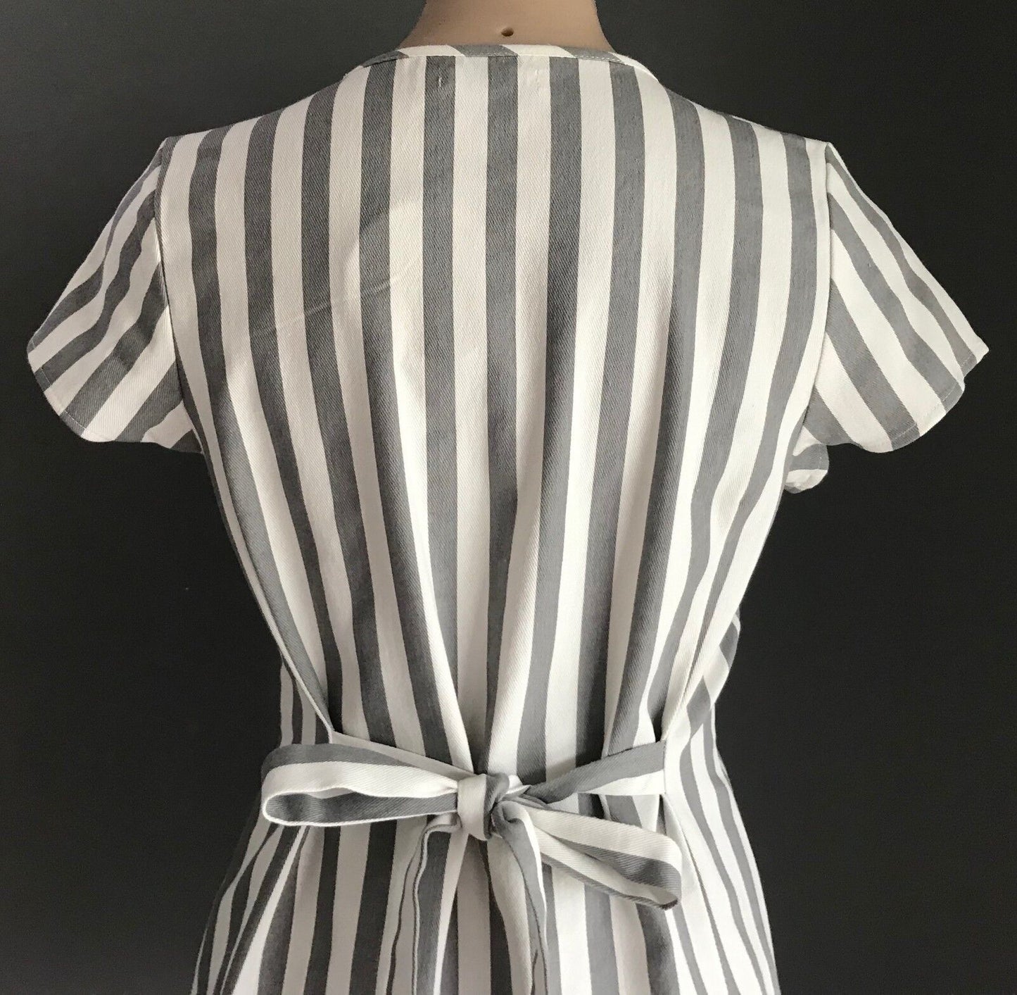 TOBY HEART GINGER "Old Havana" Mini Dress Grey White Stripe Size M 10 NEW